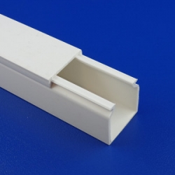 Listwa elektroinstalacyjna LE 12x12 dł. 2m