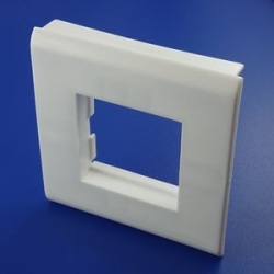 Ramka kanałowa 45 pojedyncza biała